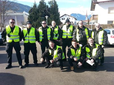 Fasnachtsumzug_Axams_2015.jpg
