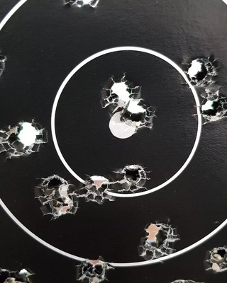shooting_2.jpg